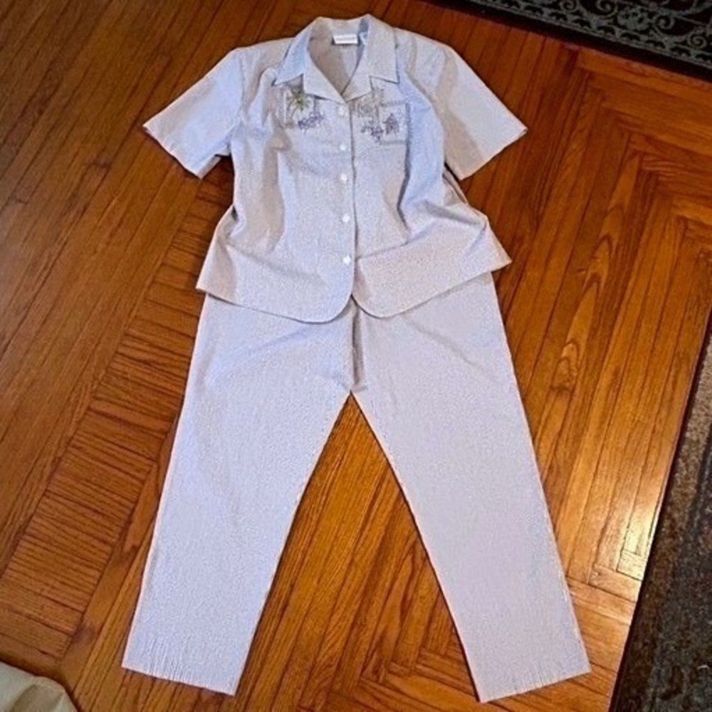 Purple White Seersucker Tropical Embroidered 2 Piece Pant Set SZ 16 Easter Vaca
